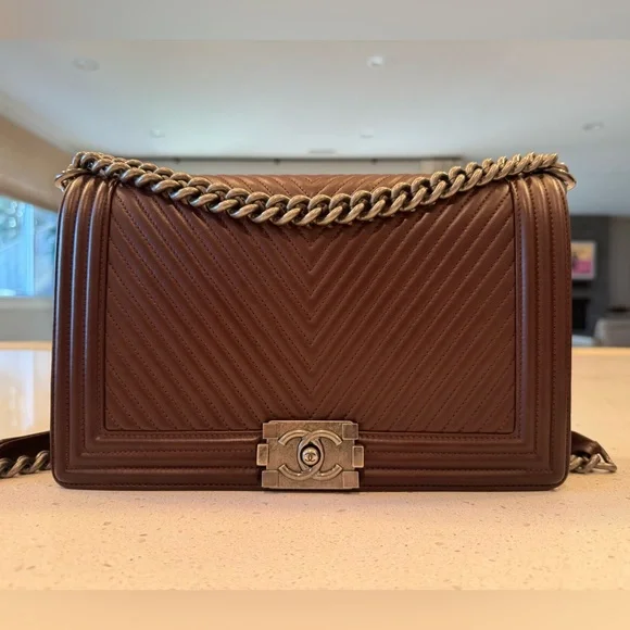 Chanel Chevron Boy Bag brown - Picture 2 of 14